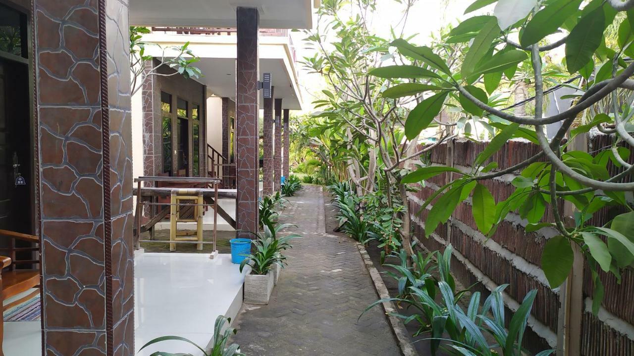 Kusuka Bungalow กีลีตราวางัน ภายนอก รูปภาพ