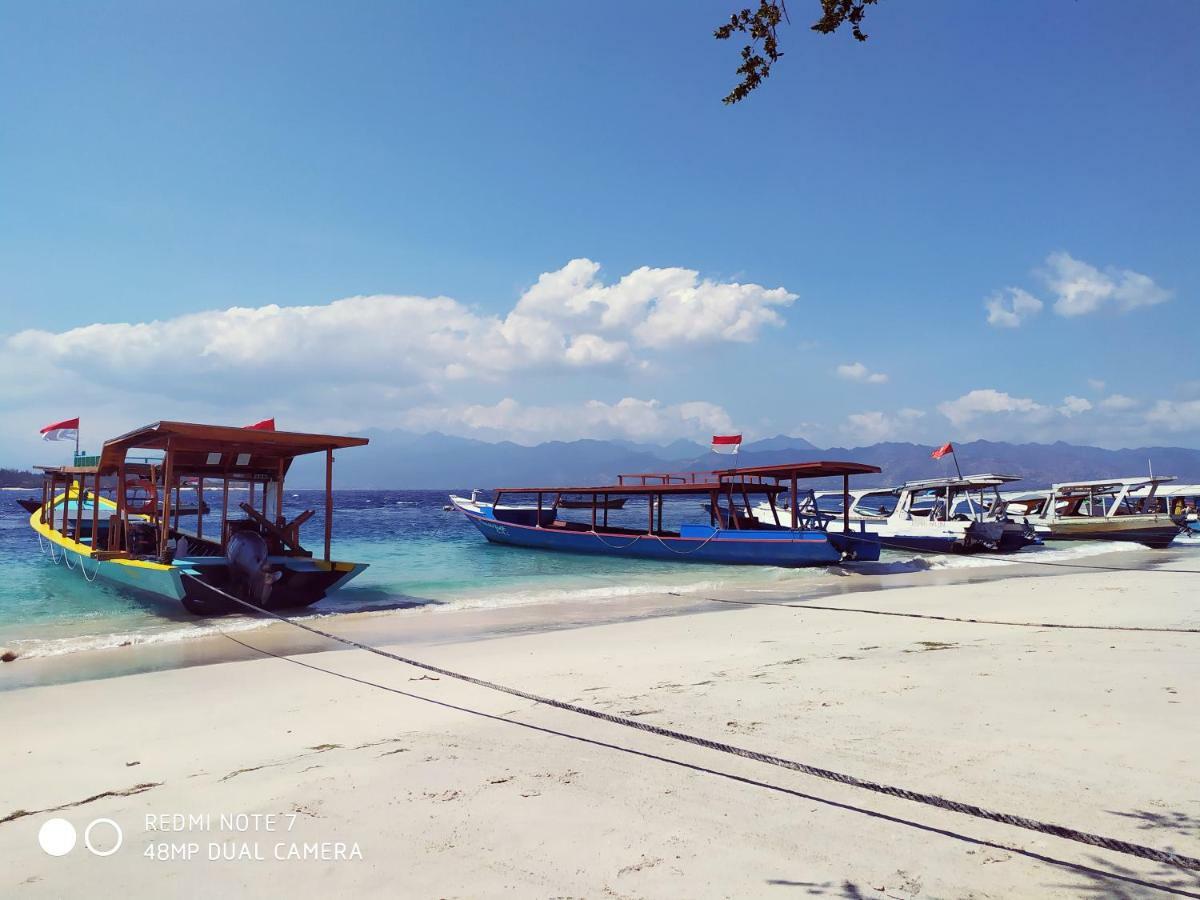 Kusuka Bungalow กีลีตราวางัน ภายนอก รูปภาพ